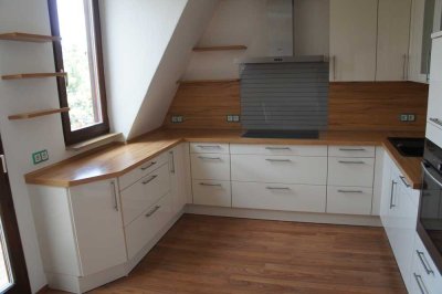 Modern  3-Zimmer-Wohnung mit Balkon und Einbauküche in Nürnberg