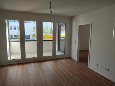 Stilvolle 2-Raum-Innenstadt-Neubauwohnung mit Loggia und neuer Einbauküche