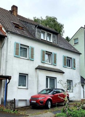 3 Fam.- Haus mit Einstellplatz in Remscheid West