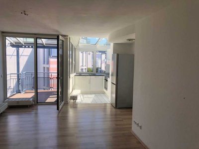 Modernisierte 2-Zimmer-Wohnung mit Balkon in Oberursel