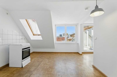 **Dachgeschosswohnung mit Terrasse an der Warschauer Straße**