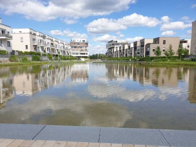 Neue lichtdurchflutete 3-Raum-Wohnung direkt am Wasser in Berlin Grünau
