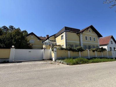 Repräsentative Villa in Bestlage - Architektur, Raum und Lage auf höchstem Niveau