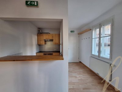 Attraktive WOHNUNG oder PRAXISRÄUME im Herzen von HALL in TIROL