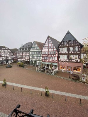 3-Zimmer-Wohnung am Marktplatz (wird aktuell frisch renoviert!)