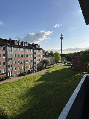 Großzügige moderne 3-Zimmer-Wohnung mit Balkon