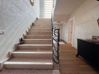 Design, Raum & Ruhe – moderne Villa mit Stil in Berlin-Johannisthal