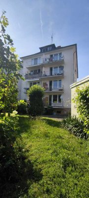 Frisch renovierte 2-Zimmer-Wohnung mit Balkon in zentraler Lage von Gießen