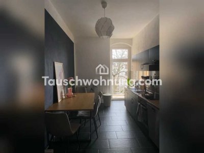 Tauschwohnung: geräumige 2-Zimmer Wohnung mit Balkon (auch WG-geeignet)