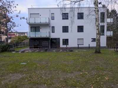 Neubau! Barrierearme 1-Zimmer+Küche Wohnung mit Balkon im ruhigen Hinterhof!