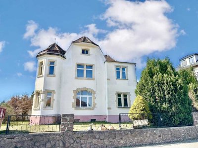 * Sanierungsbedürftige Villa in ruhiger und grüner Bestlage von Moritzburg *