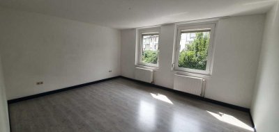Gepflegte 3 ZKB-Wohnung mit Balkon