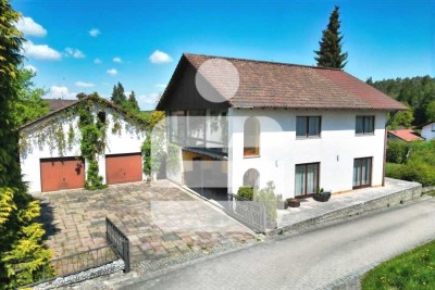 Charmantes Wohnhaus mit schönem Garten und 2. Grundstück