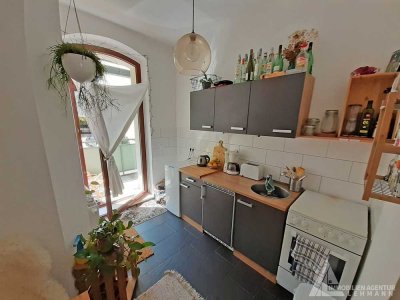 1-Raum Wohnung Hochparterre mit Südbalkon in Streiberstraße 31 – Halle (Saale) in südl. Innenstadt