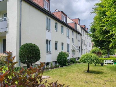 2-Zimmer-Dachgeschoßwohnung mit Blick ins Grüne!