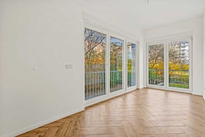 Helle Maisonette in Friedrichshain – sofort frei, Termine Sa/So � 0172-3261193