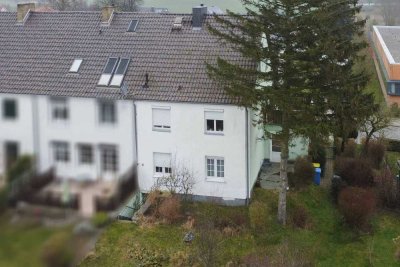 Enormes Platzangebot: Geräumiges Reihenendhaus mit 7 Zimmern in Ribnitz-Damgarten