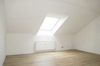 Modernisierte Dachgeschosswohnung in Bielefeld-Theesen!