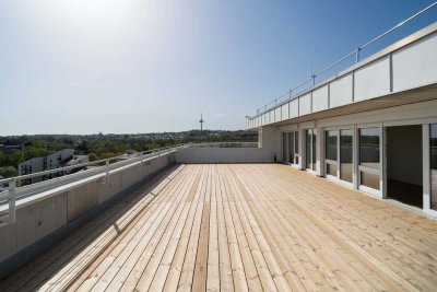 Penthouse mit drei Zimmern und gigantischem Balkon