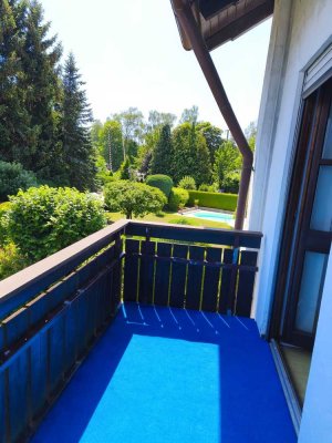 Frisch renovierte 3-Zimmer-Wohnung mit Südbalkon, großem Hobbyraum und Stellplatz in Memmingen