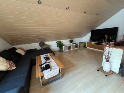 Ansprechende und gepflegte 2-Raum-Dachgeschosswohnung in Bad Rappenau