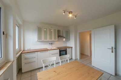 Helles, großes WG-Zimmer mit Balkon in guter Lage von Bonn-Duisdorf