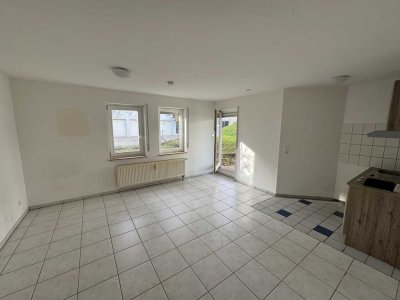 1-Zimmerappartment mit Pantryküche und Terrasse - Pforzheim-Maihälden
