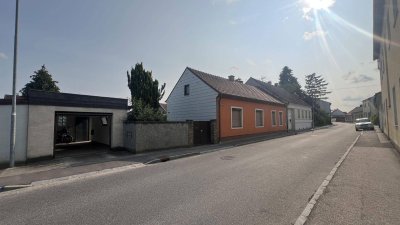 Ruhig gelegenes Einfamilienhaus mit großem Garten