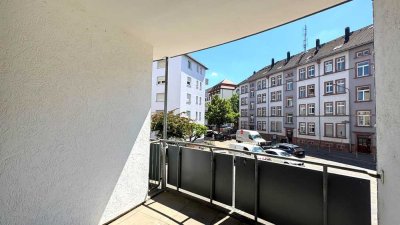 SACHSENHAUSEN I 2- ZIMMER I BALKON I 48 QM I UNMITELLBAR ZUM MAINUFER