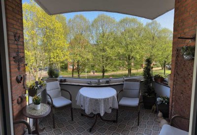 Helle und großzügige 4-Zimmer-Wohnung mit Balkon im 2. OG in Kiel-Exerzierplatz