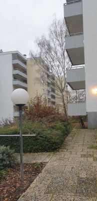 Geschmackvolle Maisonette-Wohnung mit fünf Zimmern sowie Balkon und Einbauküche in Bonn