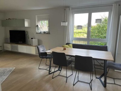 Moderne 4-Zimmer-Wohnung mit Garten, TG-Stellplätzen & Feldrandlage in Filderstadt