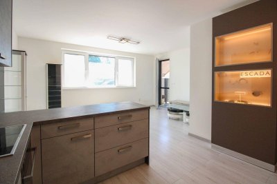 Moderne &amp; helle 3-Zi.-Erdgeschosswohnung mit Terrasse.