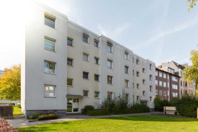 Erstbezug! Renovierte 3-Zimmer-Wohnung mit Dusche und Balkon in Bremerhaven-Lehe