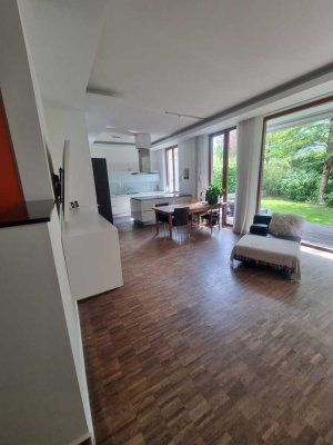 Luxuriöse 3,5-Zimmer Wohnung im EG mit Garten in Düsseldorf-Oberkassel