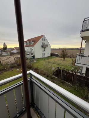 Gepflegte 2-Raum-Wohnung mit Balkon und Einbauküche in Mertingen