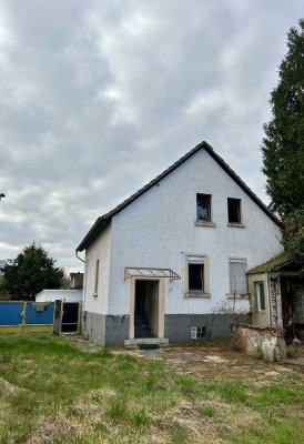 Kleines freistehendes Haus auf attraktivem Eckgrundstück in 63225 Langen