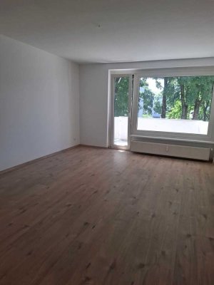 Helle 3-Zimmer-Wohnung mit Balkon in Düsseldorf