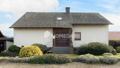 Ein- Zweifamilienhaus mit idyllischem Gartenparadies– Ihr neues Zuhause in familienfreundlicher Lage