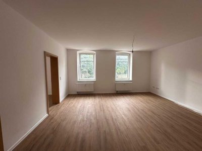 Erstbezug nach Sanierung: geräumige 2-Zimmer-Wohnung zur Miete in Mansfeld