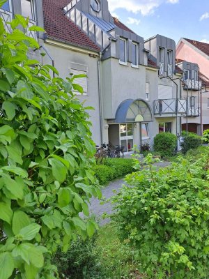 Hell,  freundlich, sehr bequem- Ihr Haus im Haus!