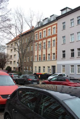 vermietete Wohnung 3. OG mit Balkon und Kaminofen, gepflegtes 5-Familienhaus Krämpfervorstadt