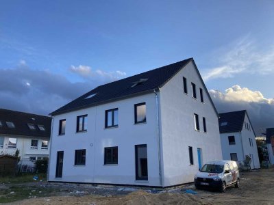 Kurzfristig bezugsfertig - Doppelhaushälften in Essen-Altenessen