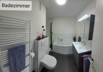 Schöne helle 4-Zimmer-Wohnung mit Balkon in Niestetal-Sandersh. (Teilsanierung in 2022) ab 1.8.25