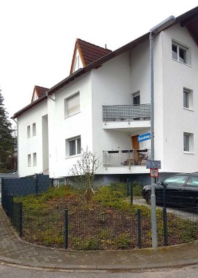 Helle 2-Zimmer-Wohnung mit Balkon in Pfinztal