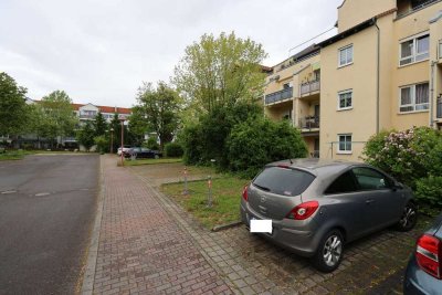 2-Zimmer-Wohnung mit Balkon und Stellplatz in Leipzig