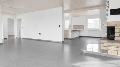 Offen gestaltete Traumwohnung mit Kamin und Tageslichtbad! Ab sofort!