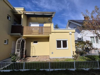 Maisonette mit Terrasse, Gartenanteil und Parkplatz