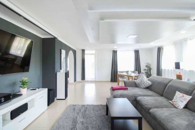 Saniertes Einfamilienhaus mit einer unverbaubaren Aussicht