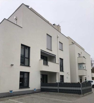 Moderne 3-Zimmer-Wohnung mit Terrasse & Tiefgaragenstellplatz – provisionsfrei